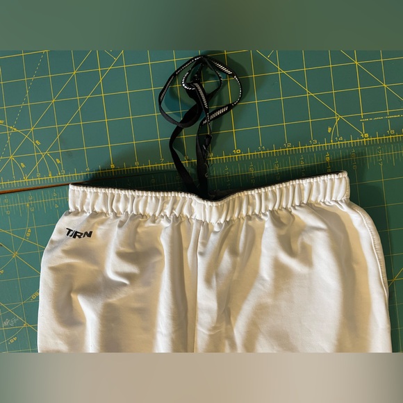 Turn competition gymnastics pants Youth sz M or L - Picture 4 of 4